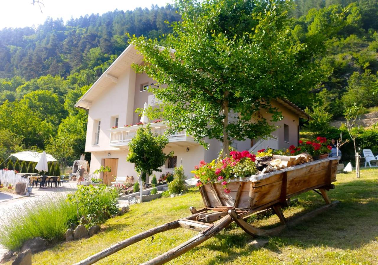 B&B Villa Paradiso Медзана Экстерьер фото